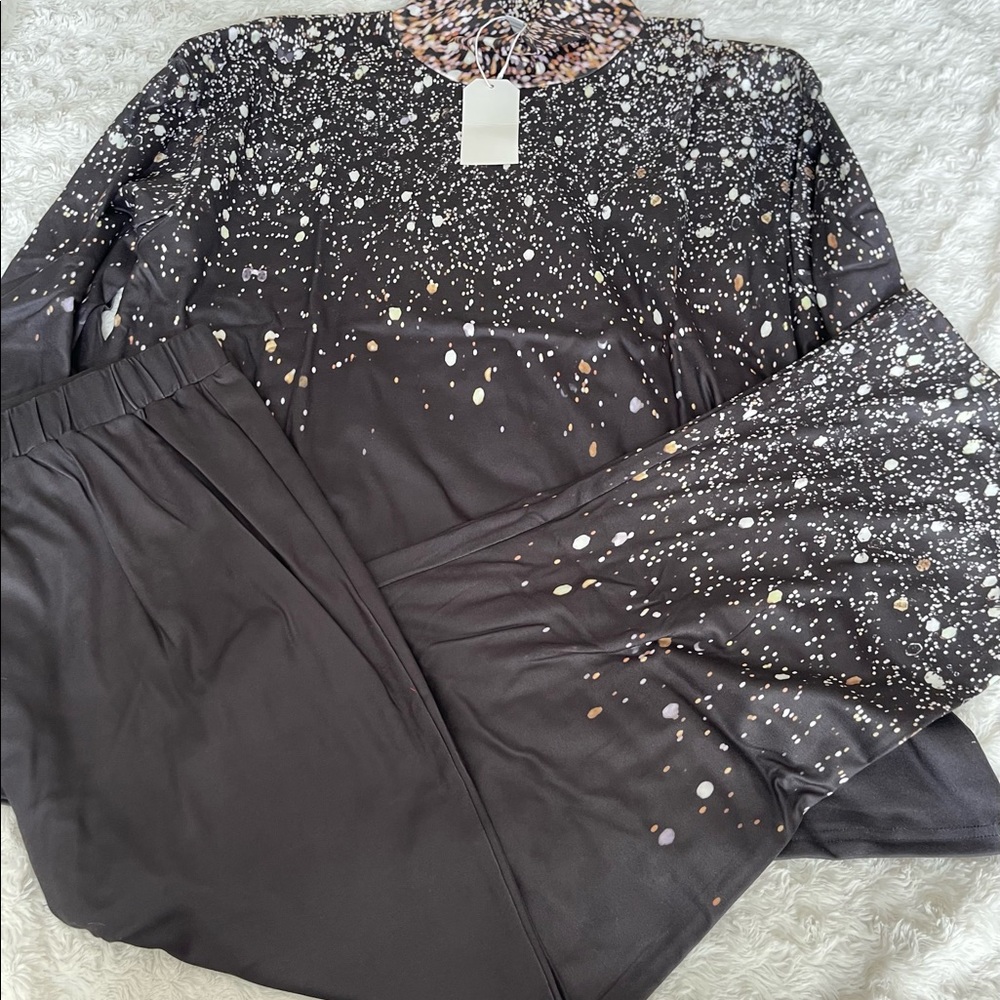 Fashion Now Galaxy Pullover Sweater & Jogger Set Woman’s XXL